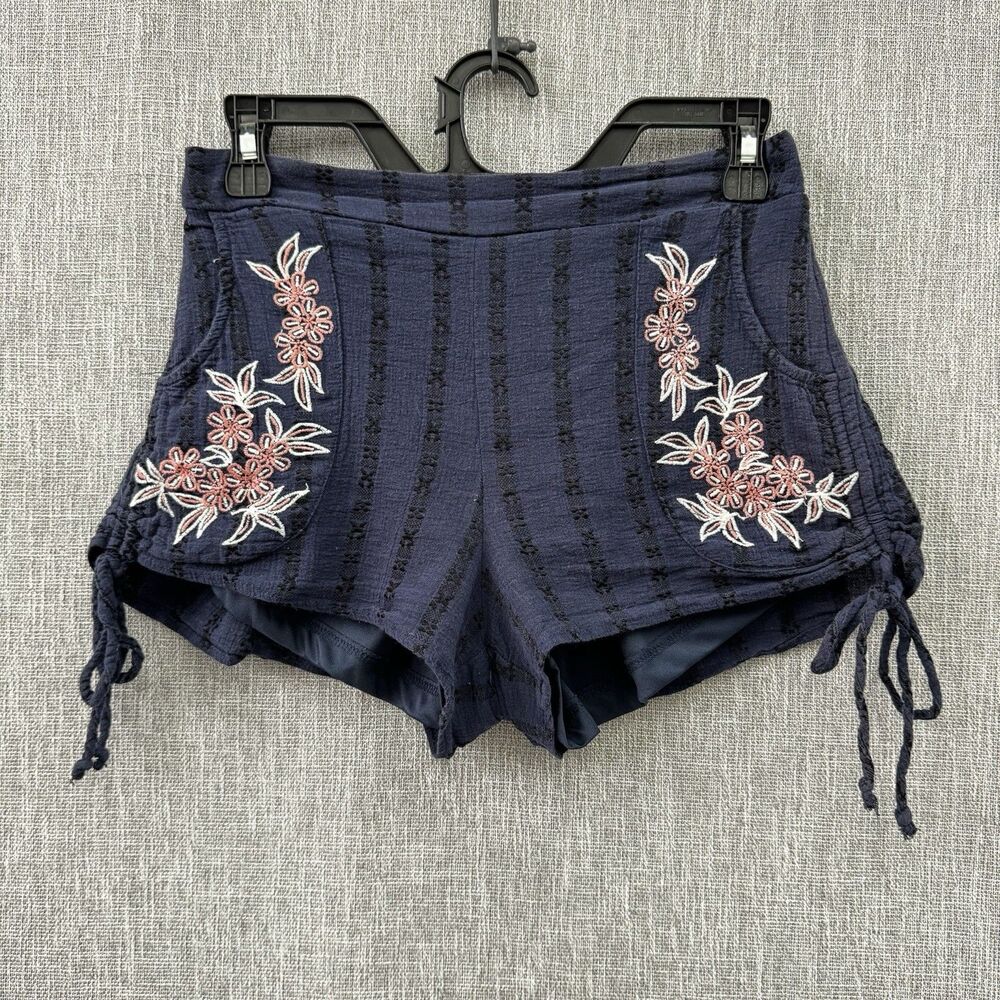 Francesca's Blue Rain Floral Embroidered Navy Blue Cotton Shorts S Boho beach